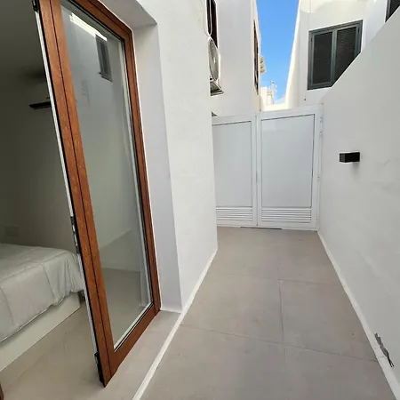 Cerca De La Playa *